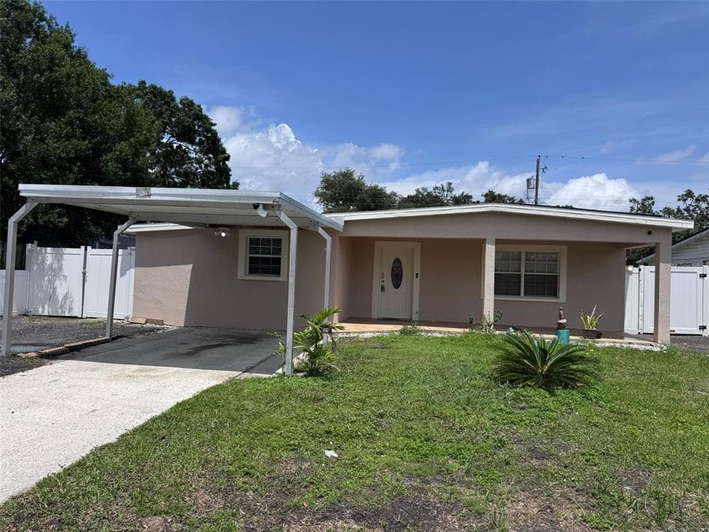 6017 BLOSSOM AVENUE TAMPA, FL 33614