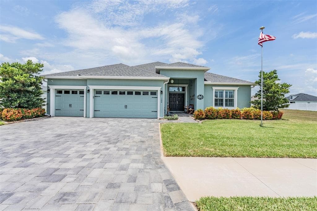144 WALKERS POINT DRIVE AUBURNDALE, FL 33823