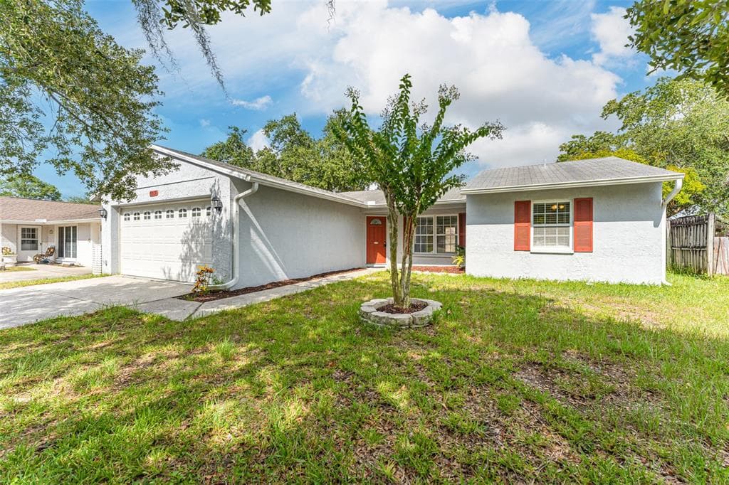5010 LARCH LANE NEW PORT RICHEY, FL 34653