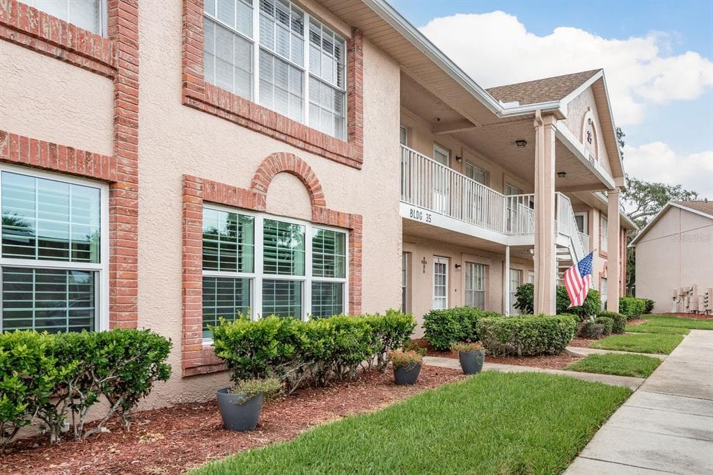 6601 SPRING FLOWER DRIVE UNIT 11 NEW PORT RICHEY, FL 34653