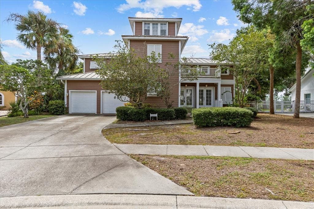 1149 MARINA DRIVE TARPON SPRINGS, FL 34689