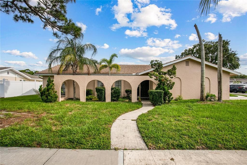 12880 90TH AVENUE SEMINOLE, FL 33776