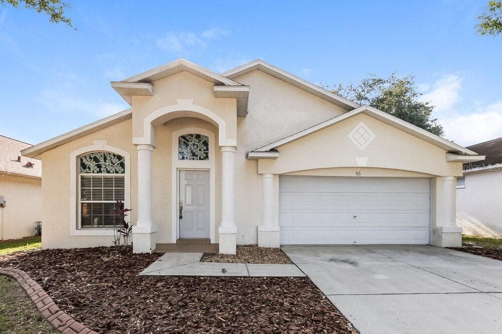 515 SOMERSTONE DRIVE VALRICO, FL 33594