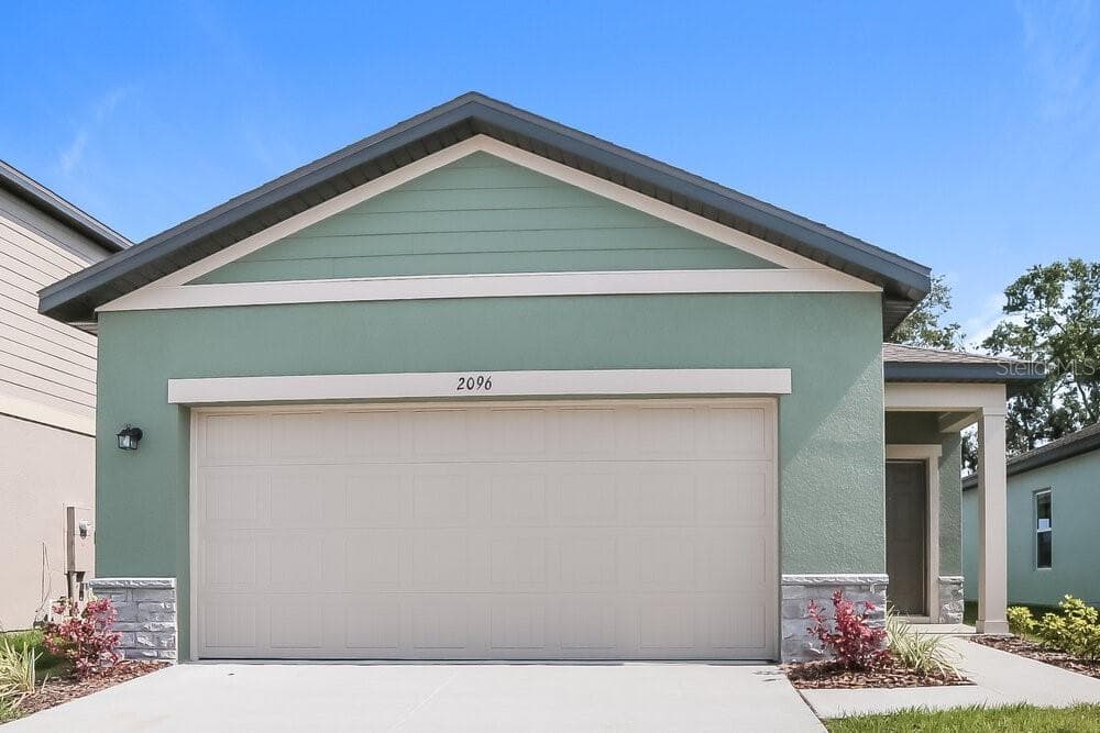 2096 HARRIS HAWK AVENUE RUSKIN, FL 33570