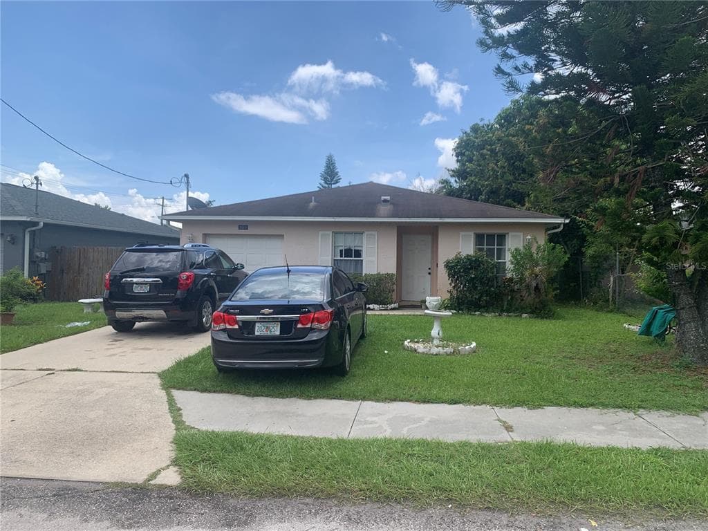2611 E 10TH AVENUE TAMPA, FL 33605