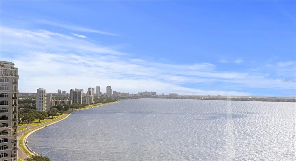 3301 BAYSHORE BOULEVARD UNIT 2302E TAMPA, FL 33629