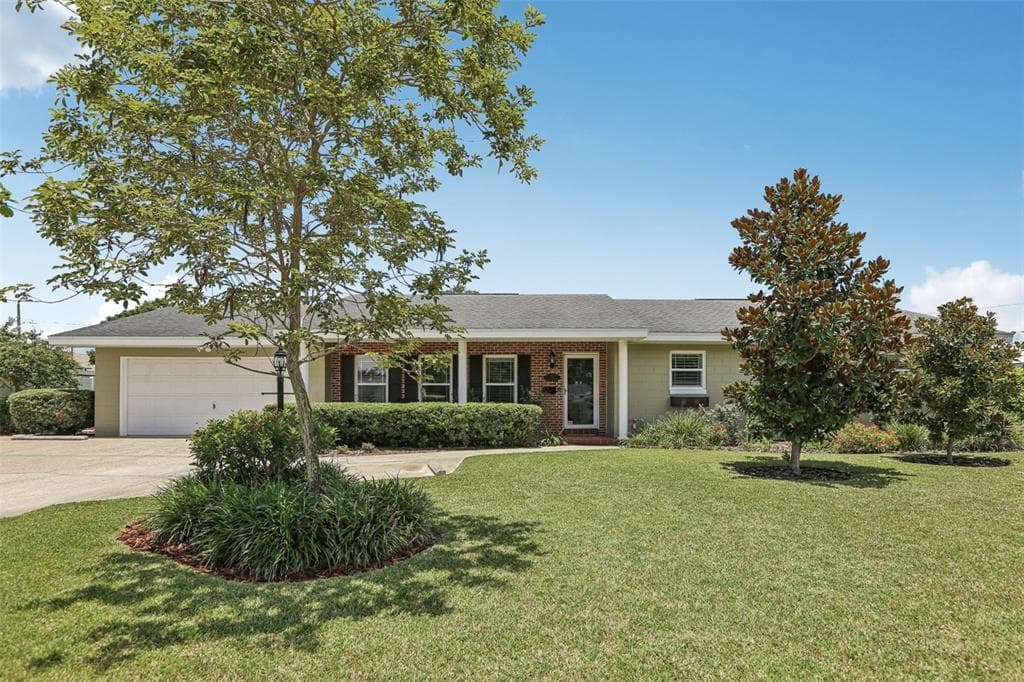 73 LAKE LINK CIRCLE SE WINTER HAVEN, FL 33884