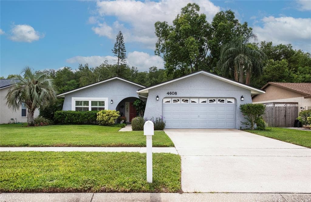 4608 RIDGE POINT DRIVE TAMPA, FL 33624