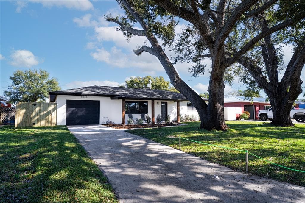 8849 109TH LANE SEMINOLE, FL 33772