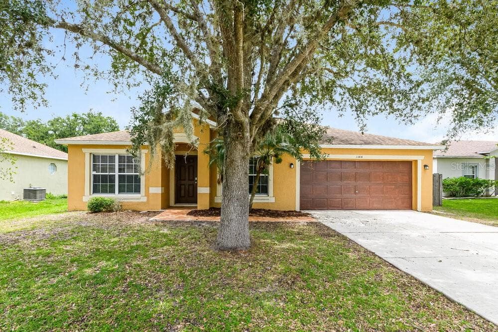 1144 ORNE COURT KISSIMMEE, FL 34759