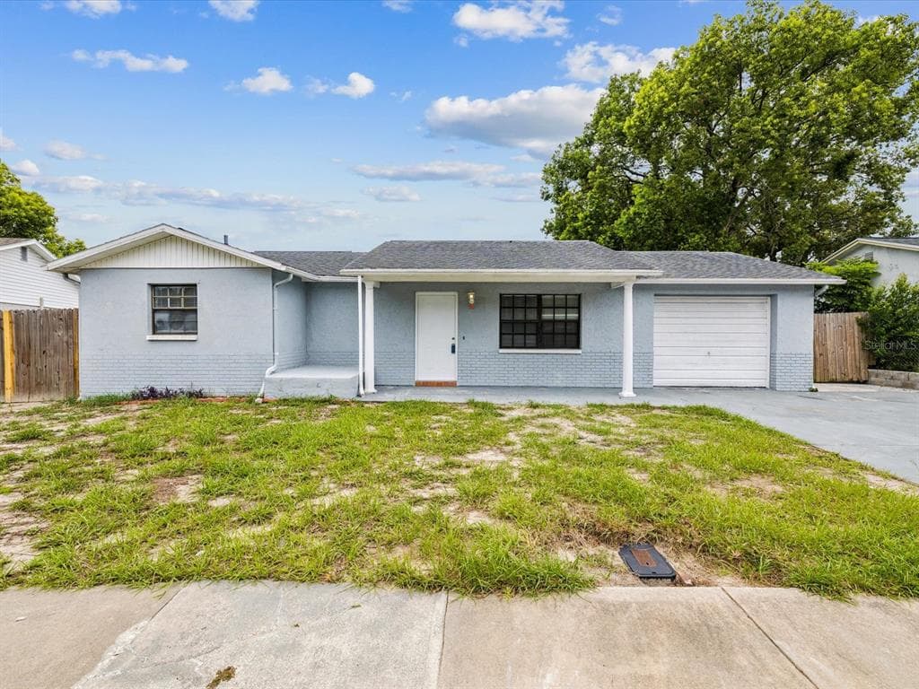 8718 HONEYCOMB DRIVE PORT RICHEY, FL 34668