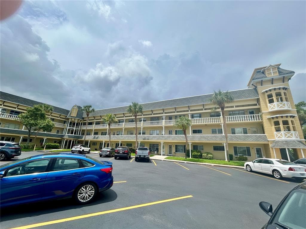 2459 FRANCISCAN DRIVE UNIT 17 CLEARWATER, FL 33763
