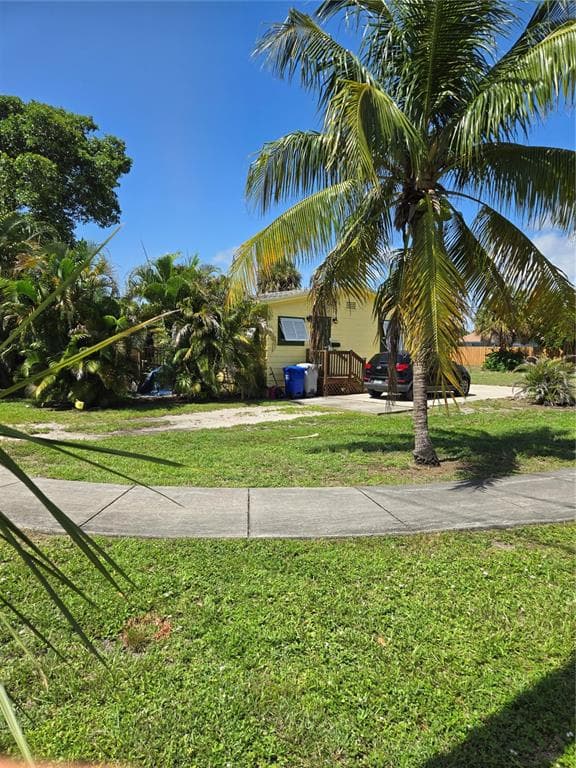 239 NE 18TH AVENUE POMPANO BEACH, FL 33060