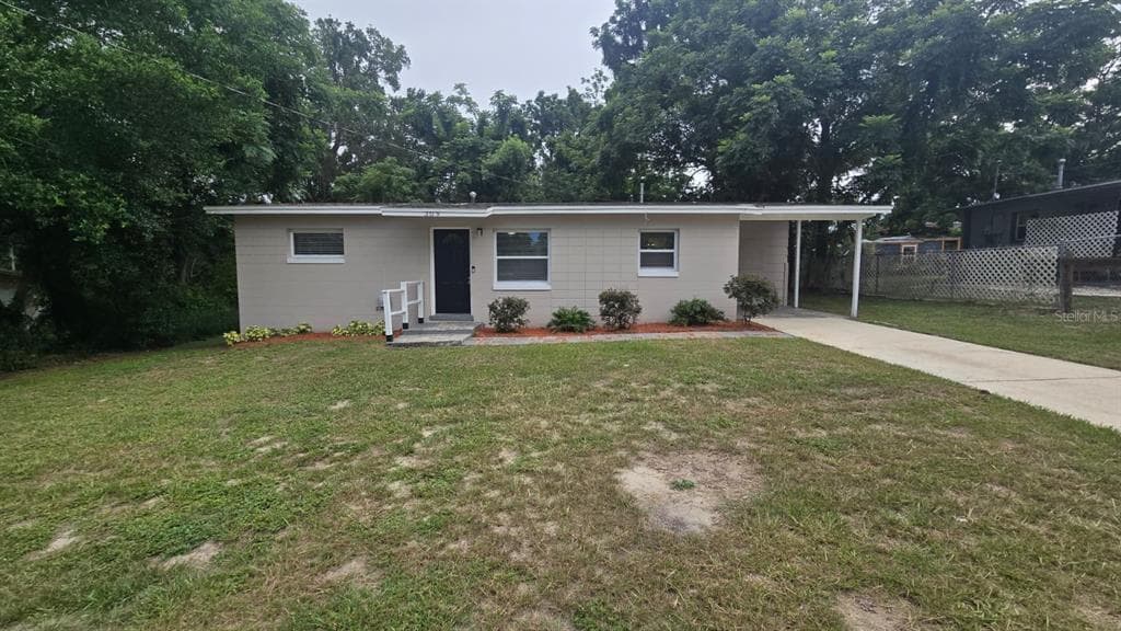 309 ARECA STREET FRUITLAND PARK, FL 34731
