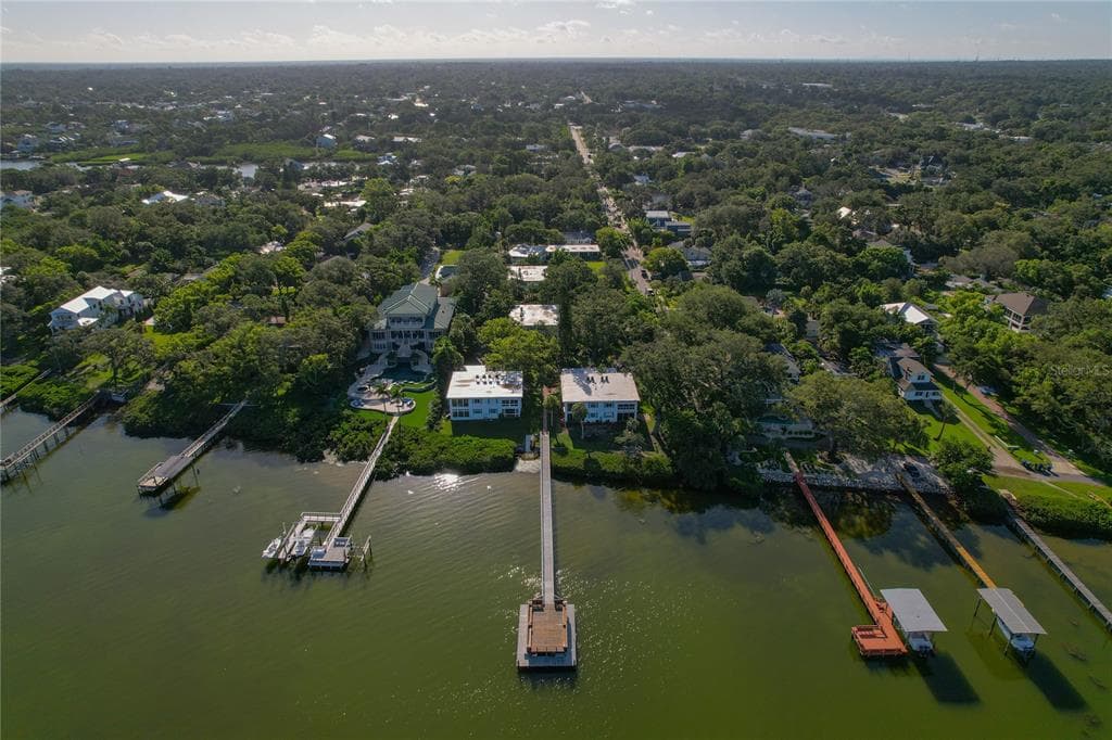 338 PENNSYLVANIA AVENUE UNIT 2A PALM HARBOR, FL 34683