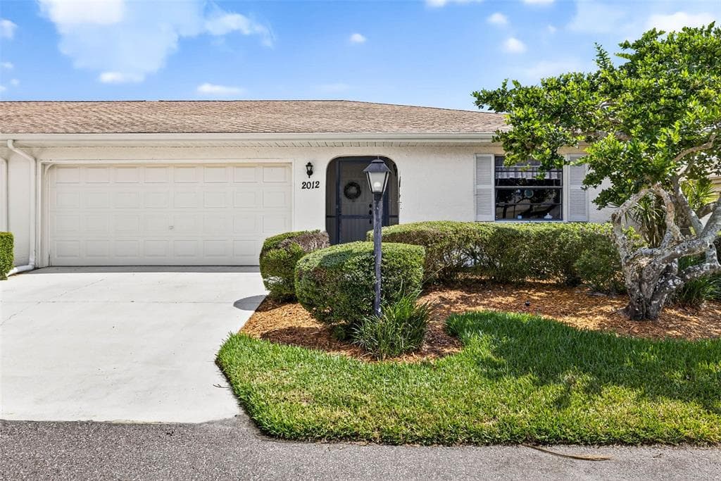 2012 HEREFORD DRIVE UNIT 2012 SUN CITY CENTER, FL 33573