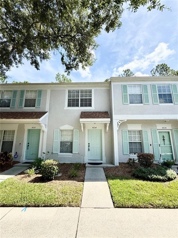 8654 HUNTERS KEY CIRCLE TAMPA, FL 33647