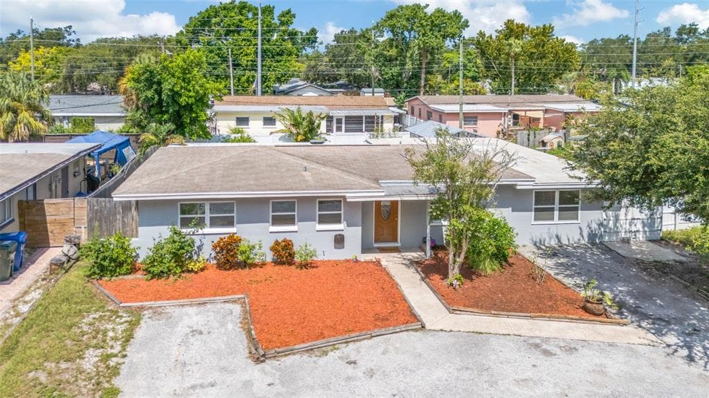 1041 JACKSON STREET LARGO, FL 33770