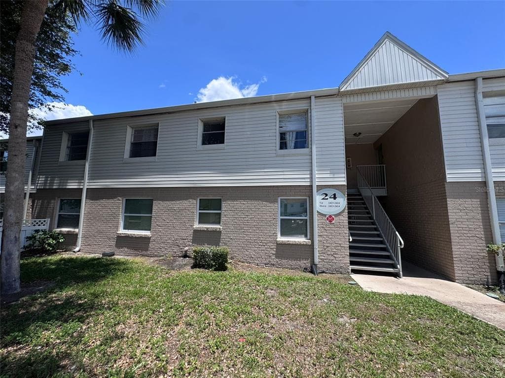 7210 N MANHATTAN AVENUE UNIT 2423