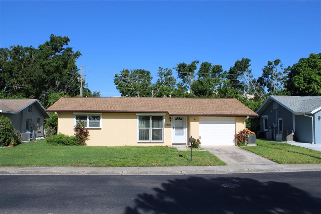 4318 GREAT LAKES DRIVE N CLEARWATER, FL 33762