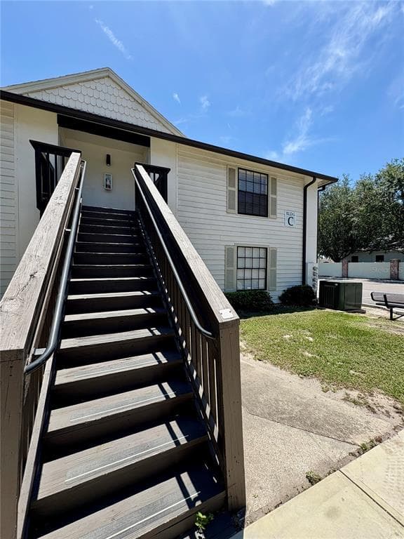 305 W GRANT STREET UNIT C10 PLANT CITY, FL 33563