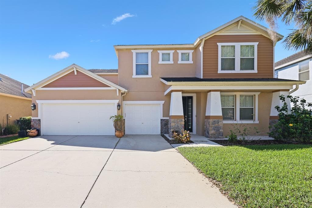 15608 STARLING WATER DRIVE LITHIA, FL 33547