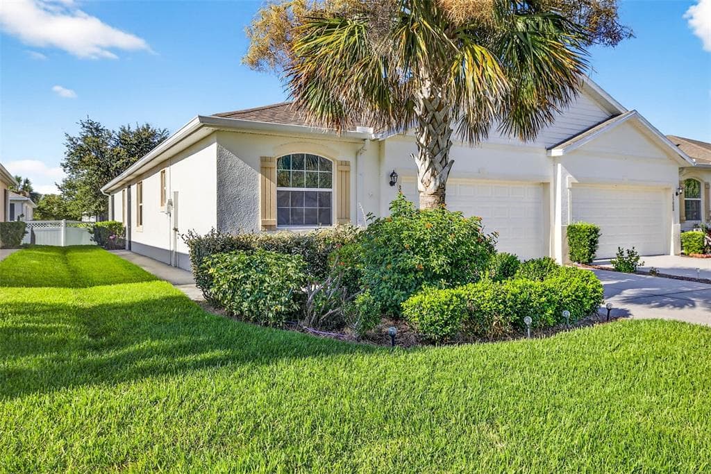 33006 WINDELSTRAW DRIVE WESLEY CHAPEL, FL 33545