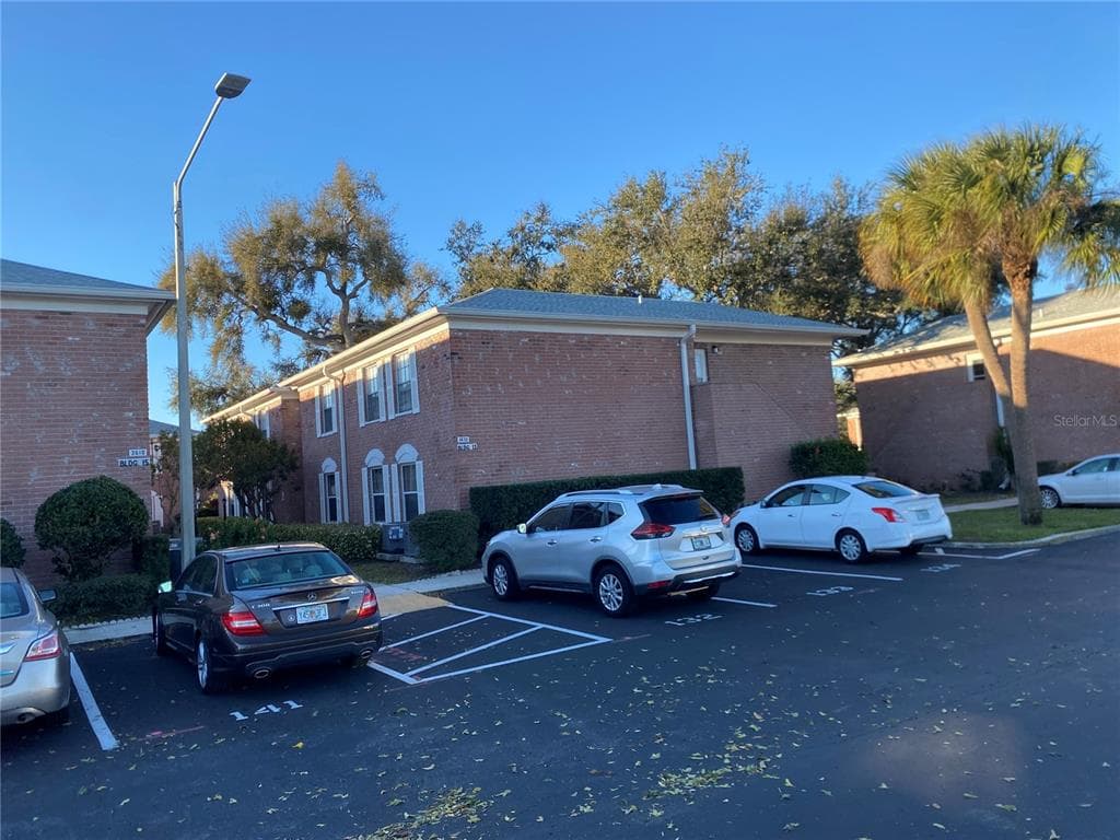 3630 38TH AVENUE S UNIT 79 ST PETERSBURG, FL 33711