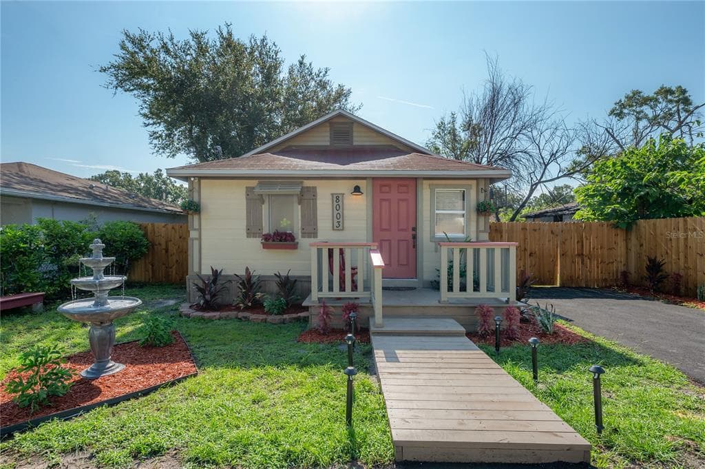 8003 N KLONDYKE STREET TAMPA, FL 33604