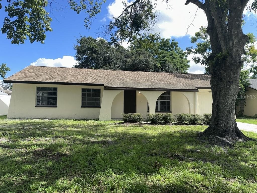 7608 N SANIBEL CIRCLE TEMPLE TERRACE, FL 33637