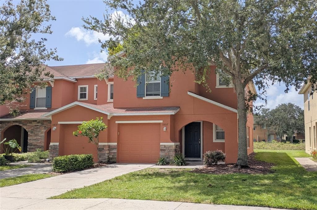 10837 KENSINGTON PARK AVENUE RIVERVIEW, FL 33578
