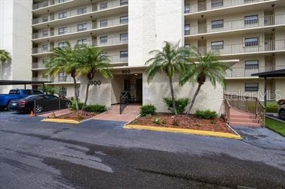 900 COVE CAY DRIVE UNIT 2D CLEARWATER, FL 33760