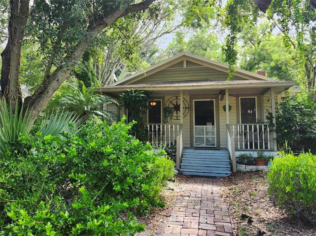 178 11TH STREET SW LARGO, FL 33770