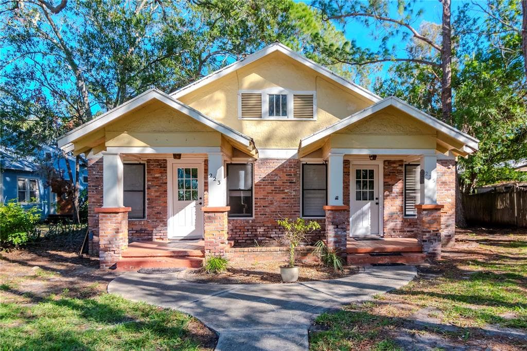 223 BATH STREET TARPON SPRINGS, FL 34689