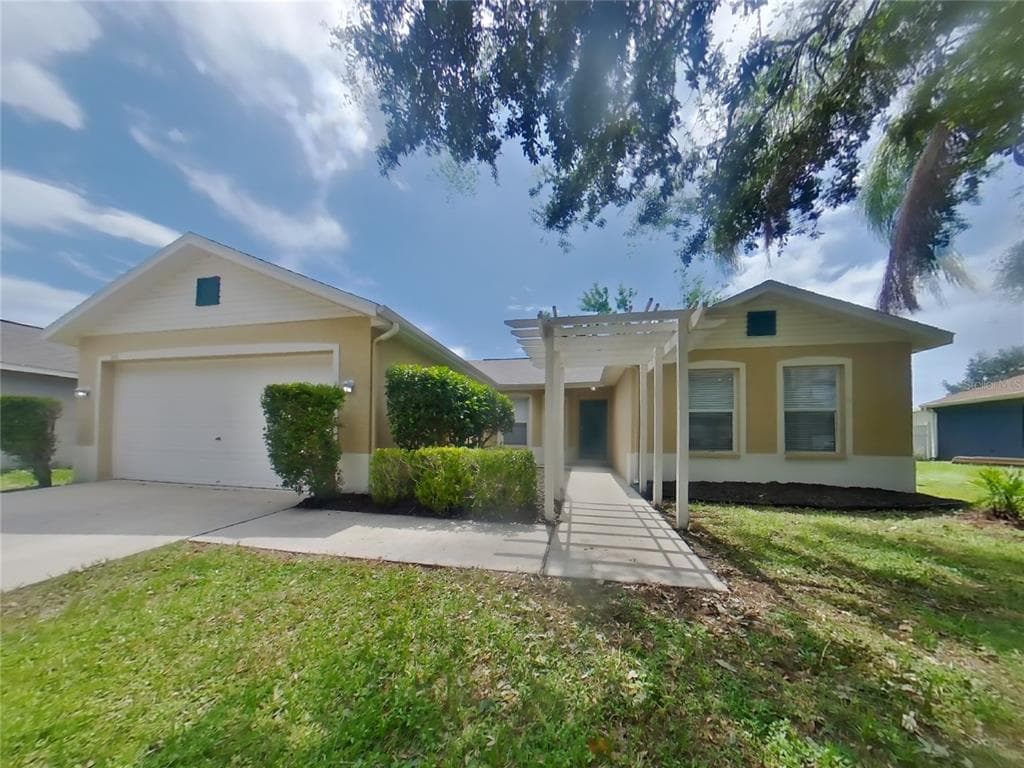 308 116TH STREET E BRADENTON, FL 34212