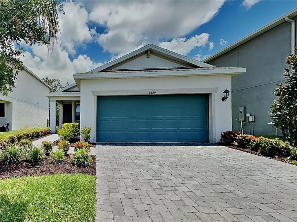 5850 BUNGALOW GROVE COURT PALMETTO, FL 34221