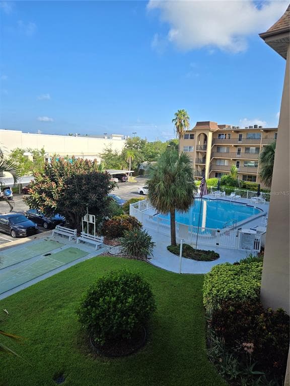 2525 W BAY DRIVE UNIT D32 LARGO, FL 33770