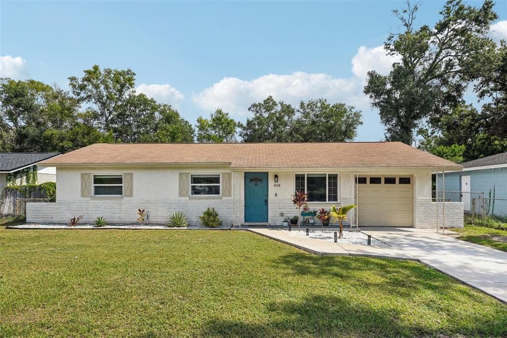 4428 TUNA DRIVE TAMPA, FL 33617