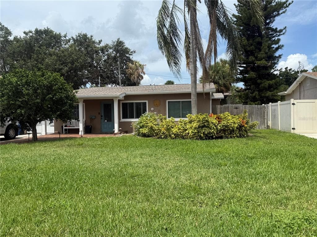 8420 7TH STREET N ST PETERSBURG, FL 33702