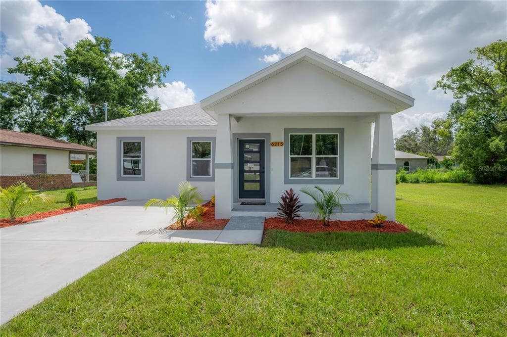 6215 N 44TH STREET TAMPA, FL 33610