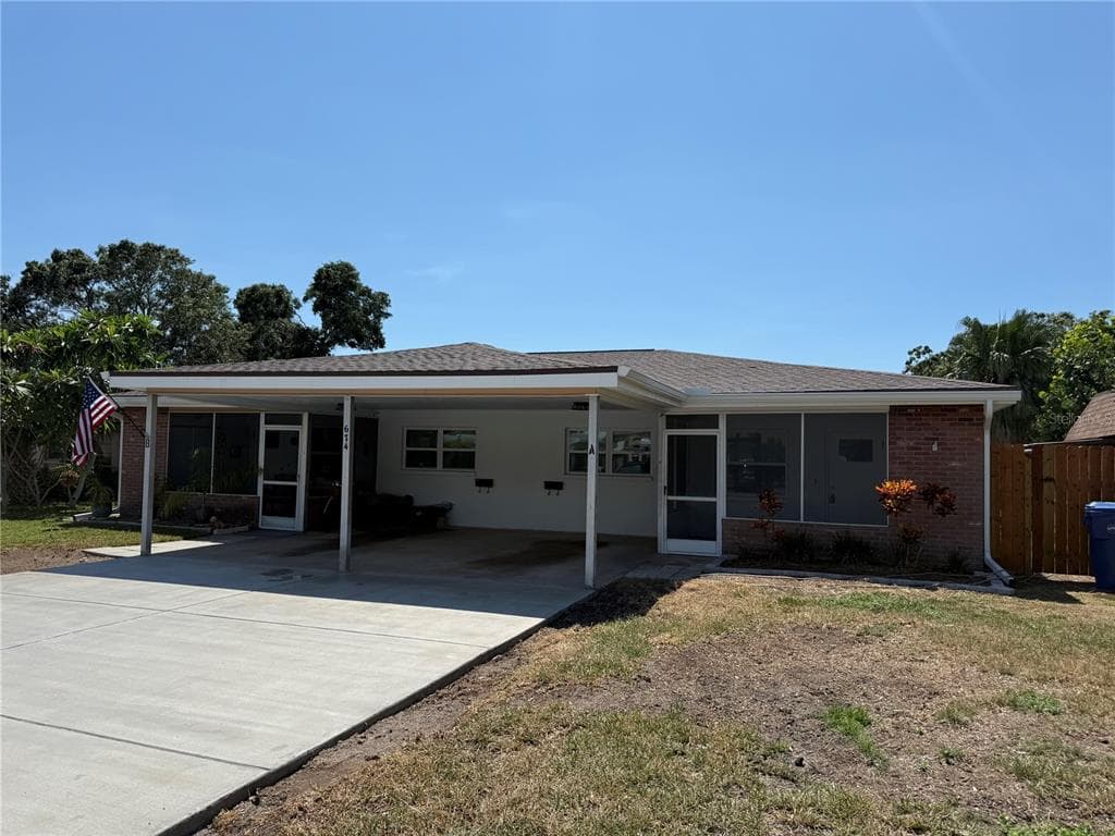 674 HERITAGE LANE UNIT A LARGO, FL 33770