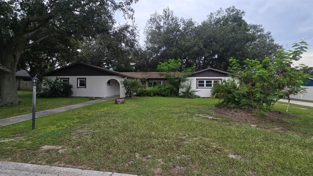 2512 BRUCKEN ROAD BRANDON, FL 33511