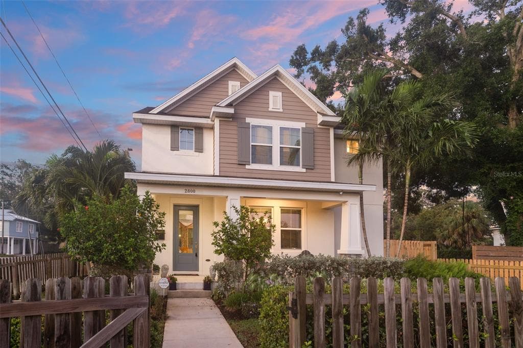 2800 2ND AVENUE S ST PETERSBURG, FL 33712