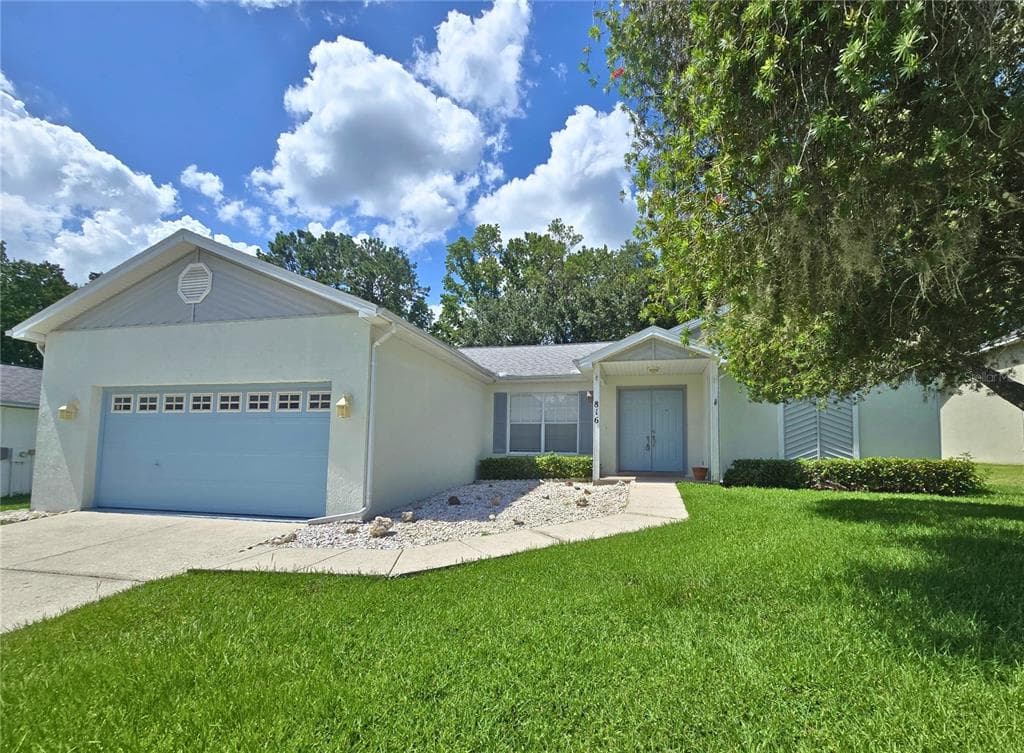 816 LAURELRIDGE COURT BROOKSVILLE, FL 34601
