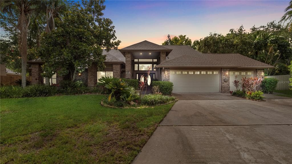 16115 CARDEN DRIVE