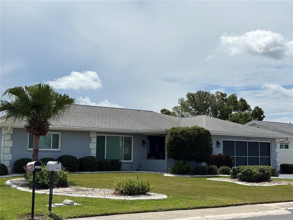 1811 EL RANCHO DRIVE