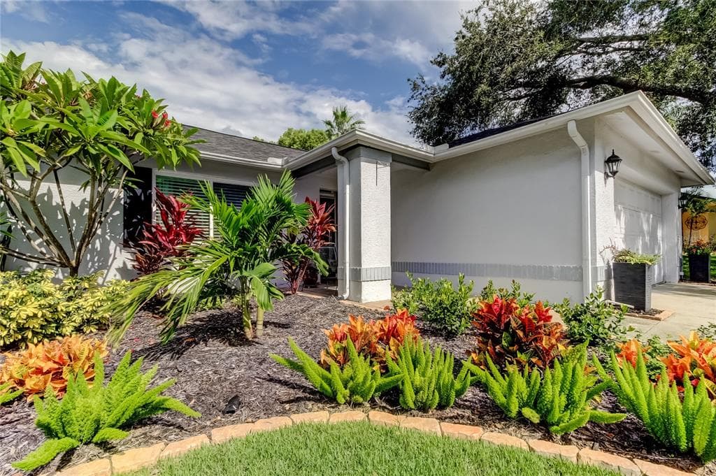858 HARBOR CIRCLE PALM HARBOR, FL 34683