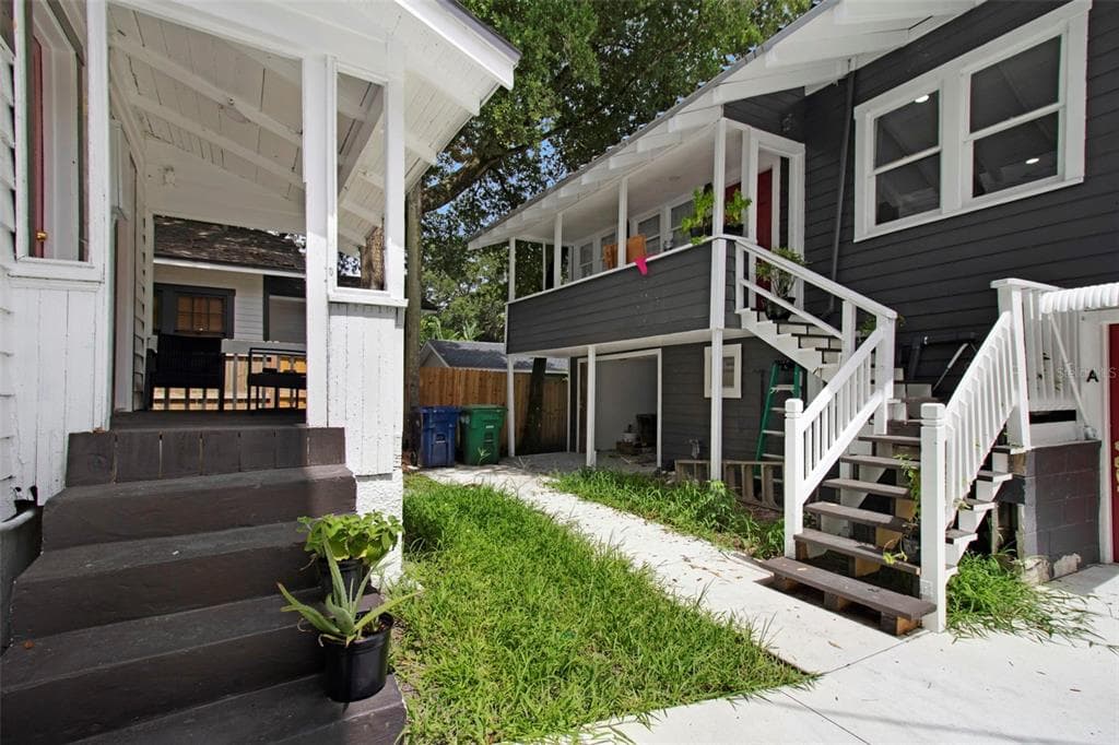 1024 E CRENSHAW STREET UNIT C TAMPA, FL 33604