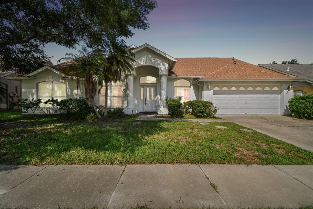 1411 CLEARGLADES DRIVE WESLEY CHAPEL, FL 33543