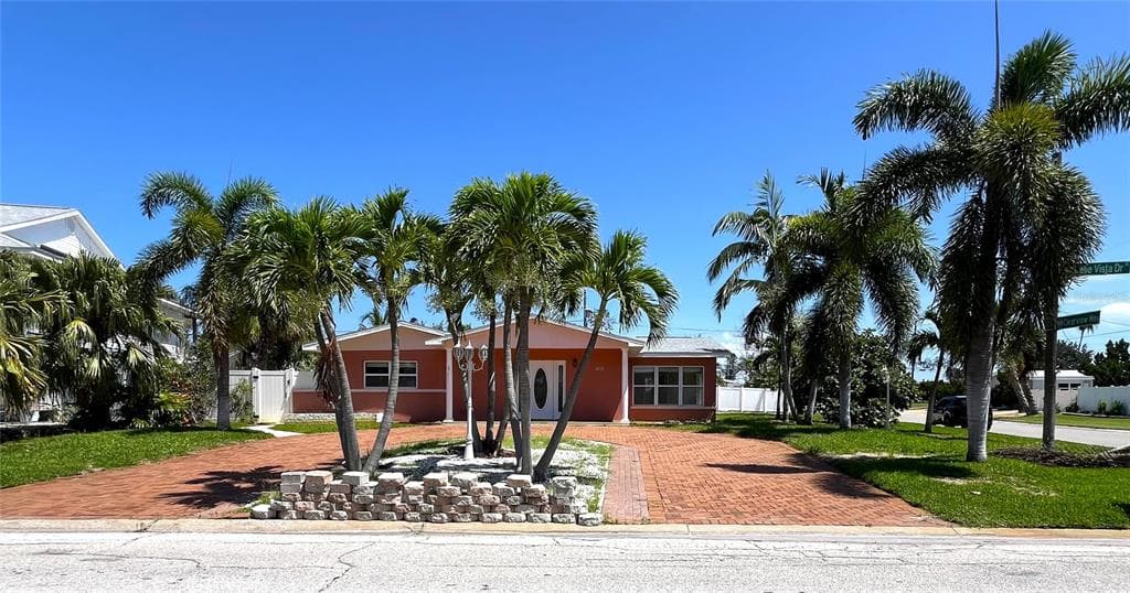 3807 BELLE VISTA DRIVE E ST PETE BEACH, FL 33706